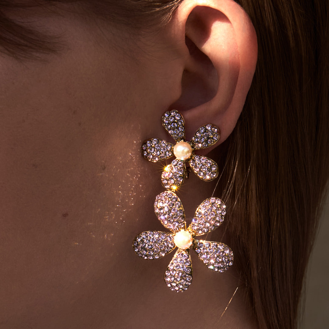 Blumen-Statement-Ohrschmuck "Violet"